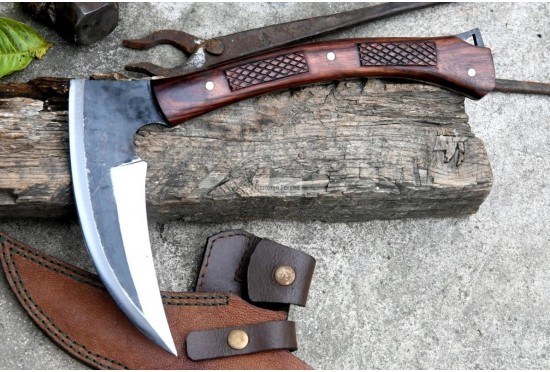 KAMA KNIFE