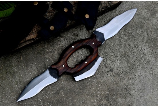 Vajra Mushti Dagger