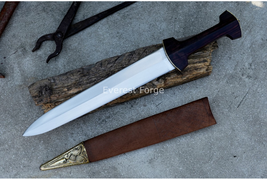 Compact hand-forged Baselard dagger with H-hilt and brass-fitted leather sheath by Everest Forge