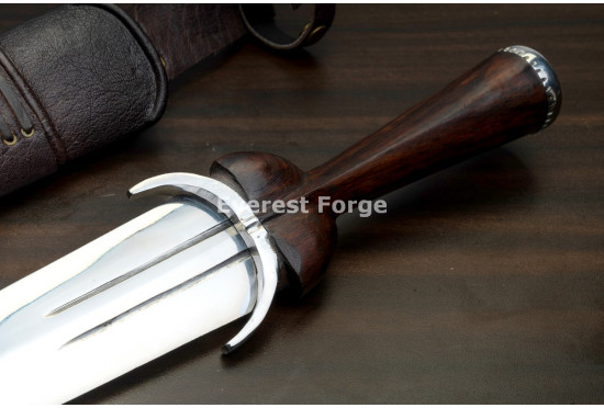 Hand-Forged Bollock Dagger, Twin Fullers