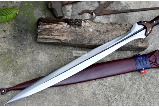 BRONZE AGE SWORD