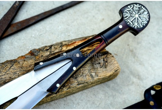 CELTIC LEAF DAGGER