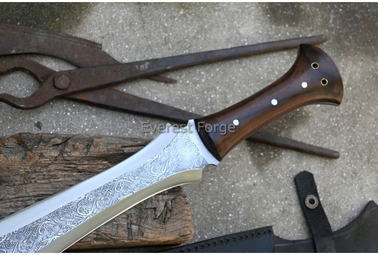 Leaf Shape sword-Flower pattern etched
