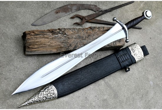 Celtic Leaf Sword-disc pommel
