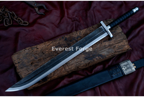 Hand-Forged Heavy-Duty Chopper Sword – Full-Tang 5160 Curved Blade with Dark Forge Finish