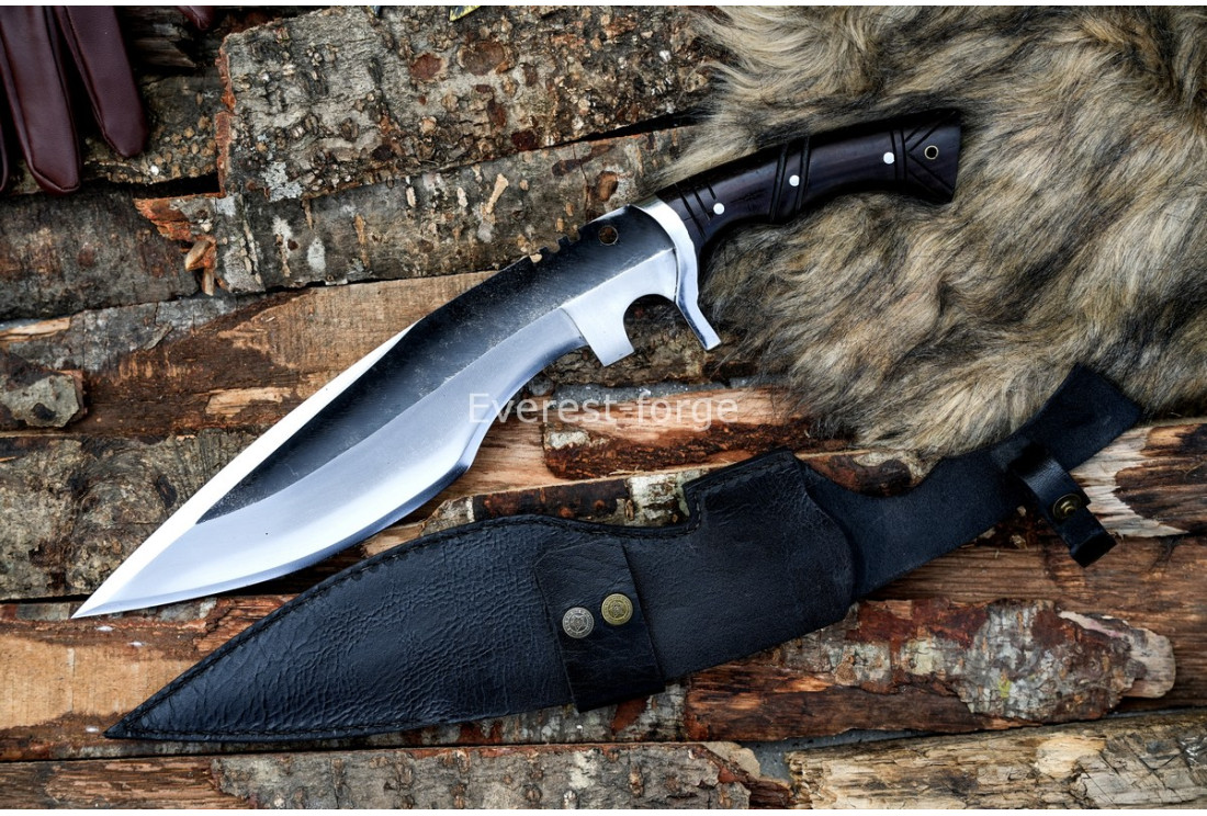 CS2 kukri knife Counter-Strike 2 game-inspired hand-forged — Everest Forge Nepal