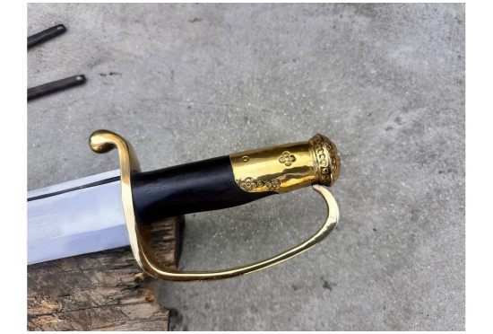 30 inches long Blade Custom Sabre