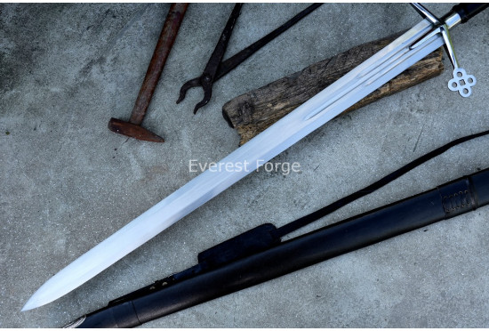 Claymore Sword