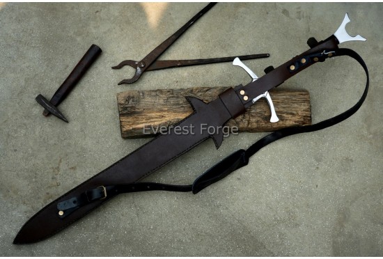 Two-Handed Greatsword