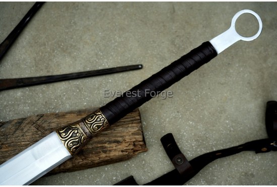 Legion Spear-Point Sword
