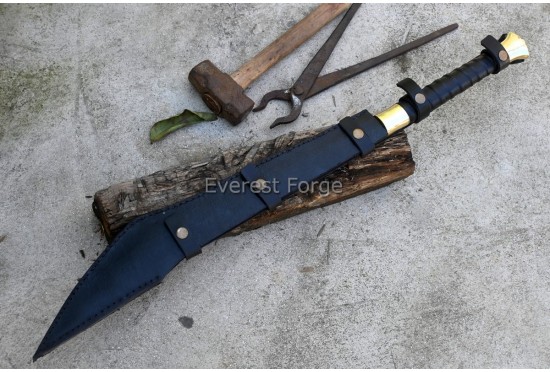 Fantasy Tanto Sword