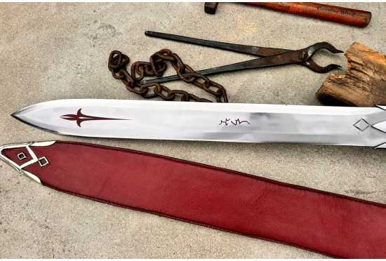 Hand-Forged Clarent Sword Replica – Mordred's Blade from the Fate Series (Unofficial Tribute)