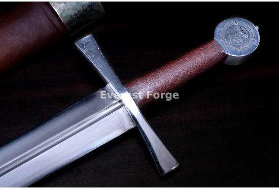Hand-Forged Medieval Quillon Dagger, Knotwork Pommel
