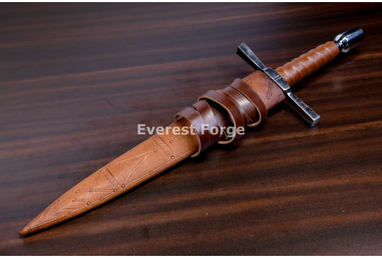Hand-Forged Medieval Quillon Dagger, Barrel Pommel