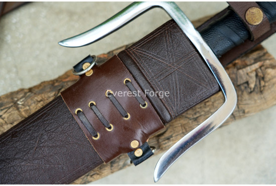 Trident Dagger