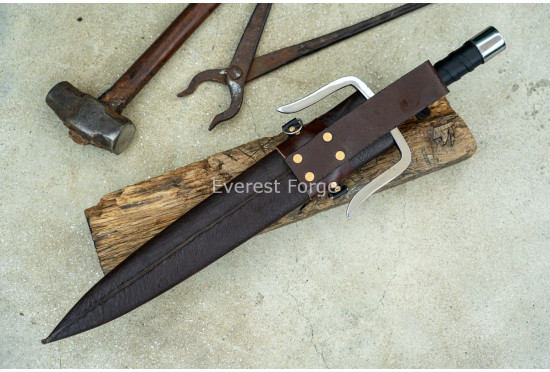 Trident Dagger