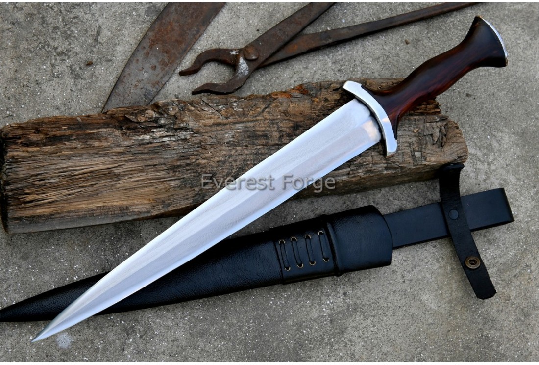 Hand-forged Degen medieval dagger with 15-inch blade and rosewood handle by Everest Forge
