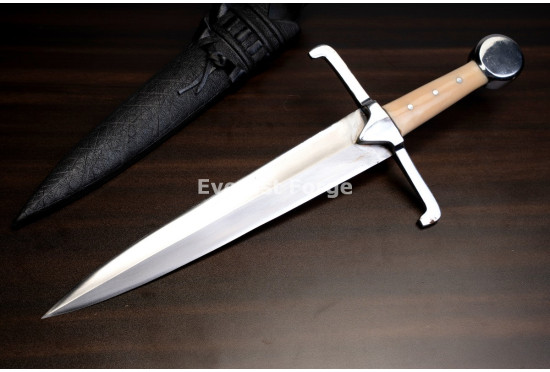 Hand-Forged Quillon Dagger, Disc Pommel