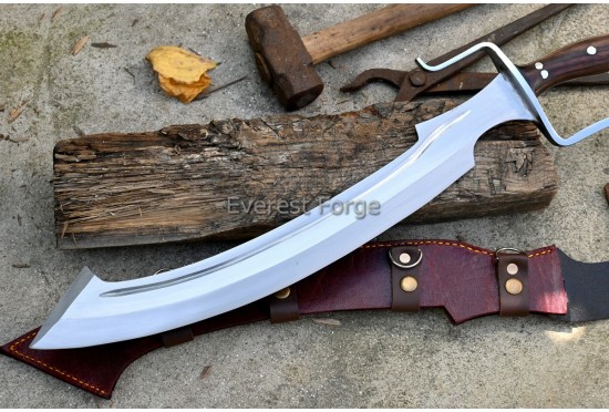 sekhmets-claw Khopesh