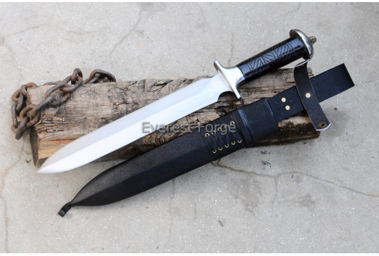 Gladius-Style Dagger