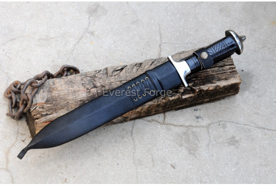 Gladius-Style Dagger