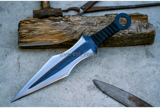 Kunai Mandevilla Dagger