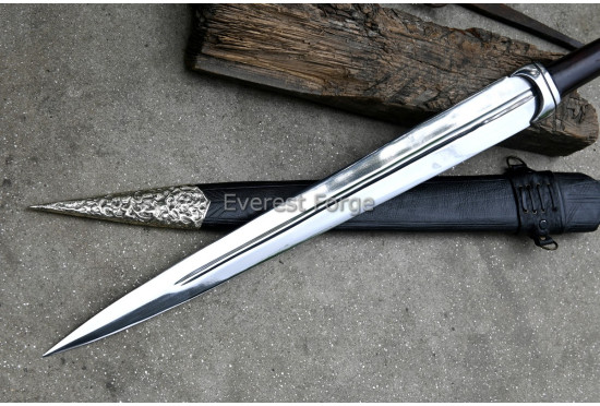 Dirk Sword 