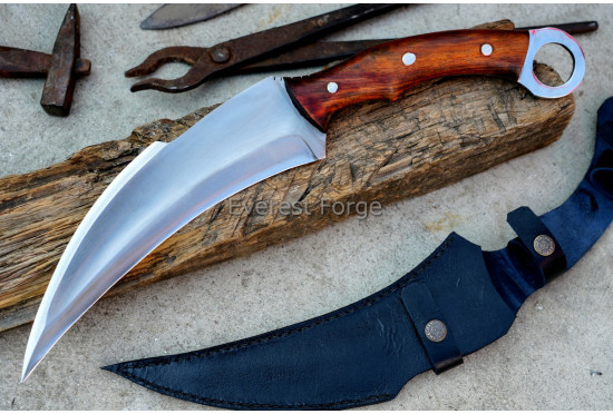 Karambit Predator Dagger