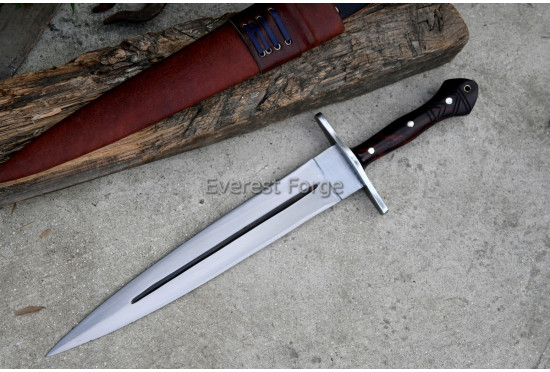 Knight’s Sidearm Dagger