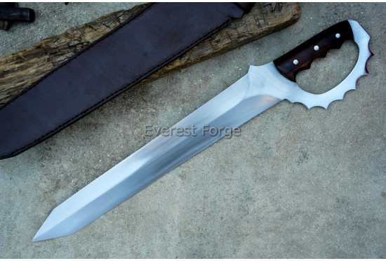 Knuckle Gladius Dagger
