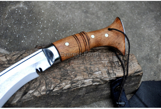 Flower-Etched Angkhola khukuri