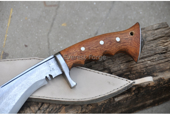 Tactical Gripper Kukri – Etched Edition