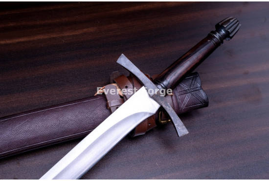 Hand-Forged Medieval Falchion Sword, Fluted Pommel
