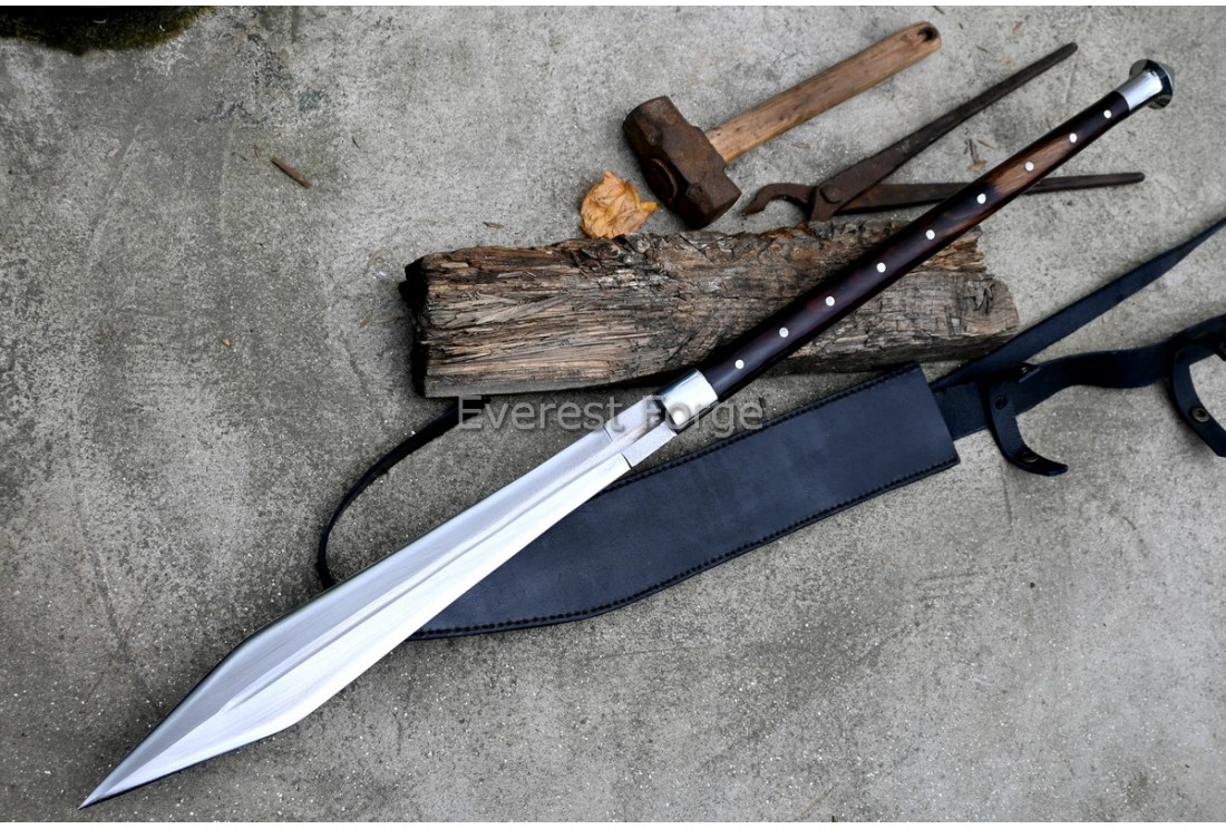 Sword Spear hand-forged gladius-style war spear with long blade
