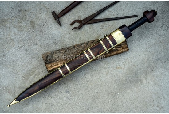 Republican Delos Gladius