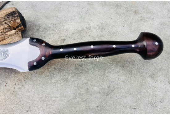 Hand-and-a-Half Leaf Blade Sword – Etched Fuller Edition