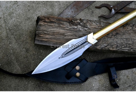 HUNTING SPEAR