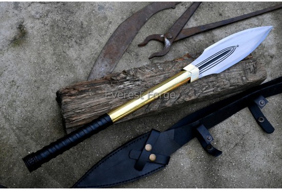 HUNTING SPEAR