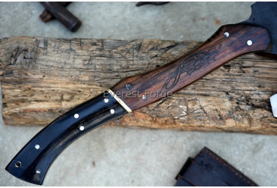 Hunting  Tomahawk 