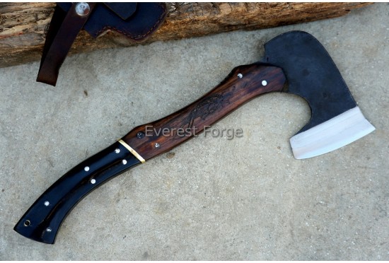 Hunting  Tomahawk 