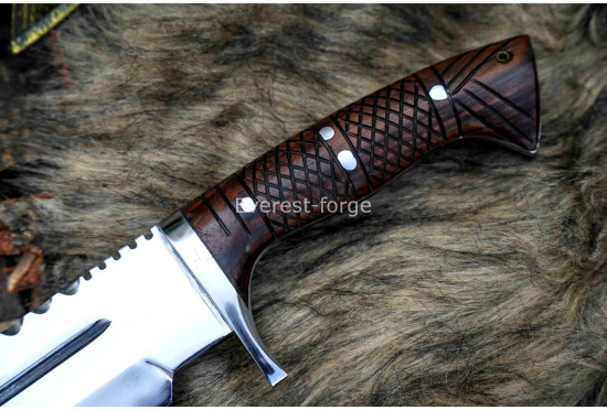 Jungle King Bowie Knife