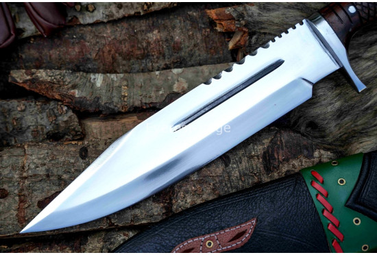 Jungle King Bowie Knife