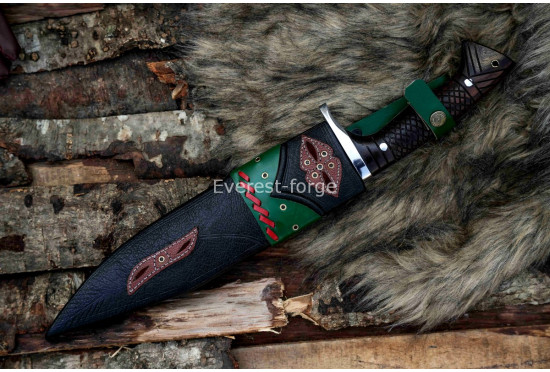 Jungle King Bowie Knife