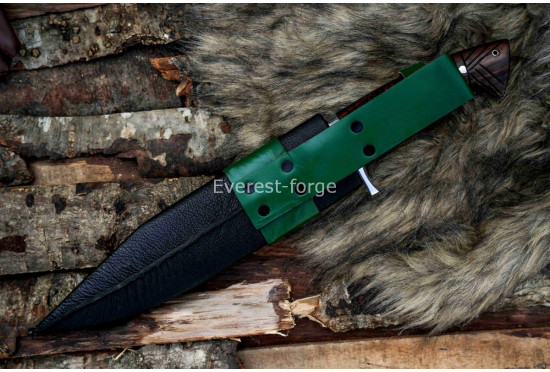 Jungle King Bowie Knife
