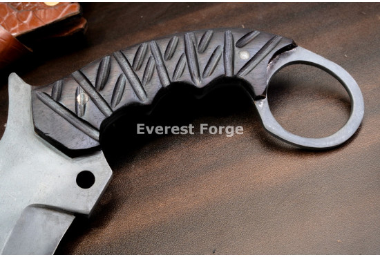 Hand-Forged Finger Ring Karambit