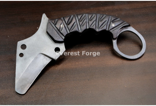 Hand-Forged Finger Ring Karambit