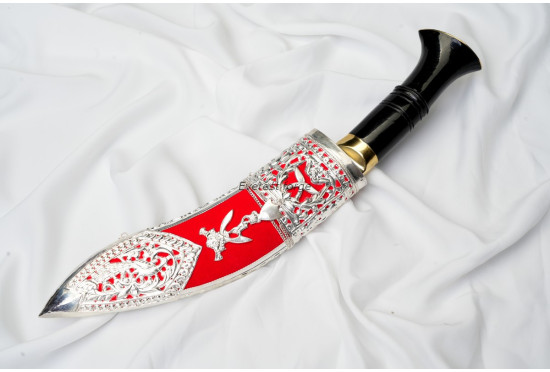 Kothimora Kukri/Khukuri – The Queen’s Gurkha Signals Cap Badge