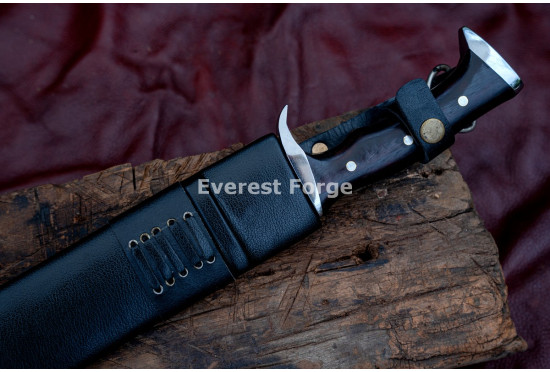 Hand-Forged Bowie Knife – Full-Tang 5160 Clip-Point Blade