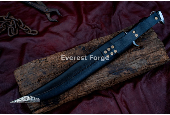 Hand-Forged Bowie Knife – Full-Tang 5160 Clip-Point Blade