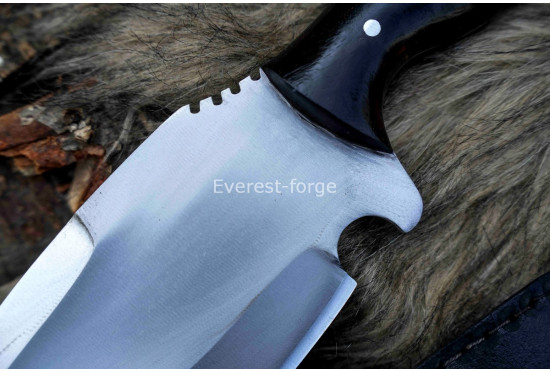 Leaf Karambit Knife